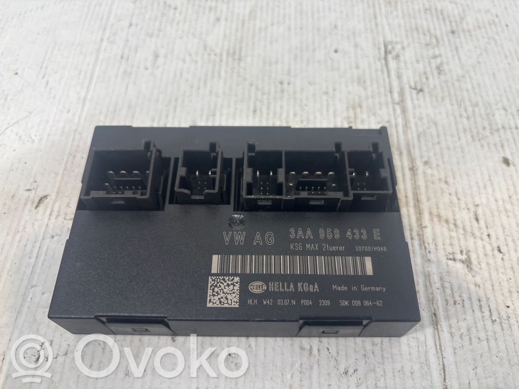 Volkswagen PASSAT B7 Module confort 
