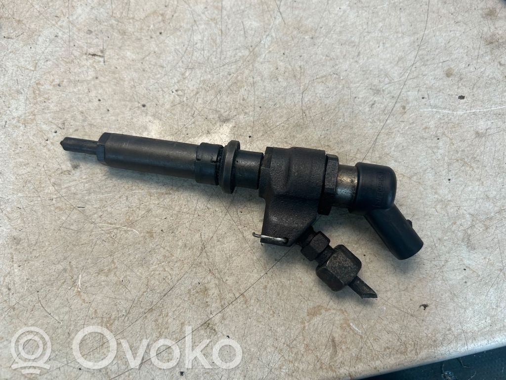 Peugeot 206 Inyector de combustible 