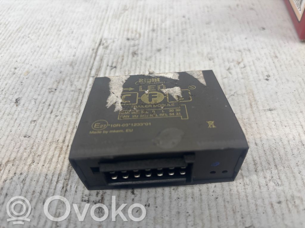 Tow bar trailer control unit/module   10R03123301,CAN58H58L