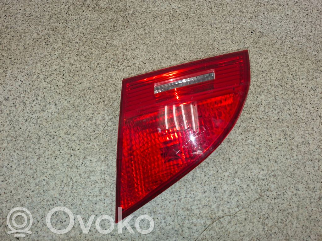 KIA Venga Lampy tylnej klapy bagażnika 