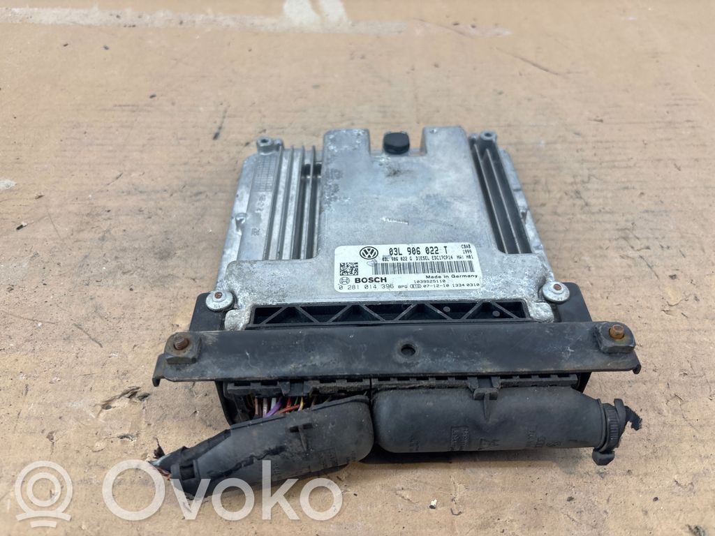 Volkswagen Tiguan Variklio valdymo blokas 