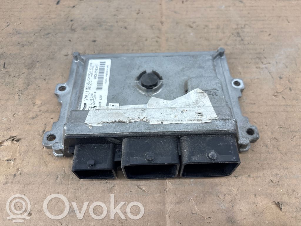 Peugeot 208 I Engine control unit/module 