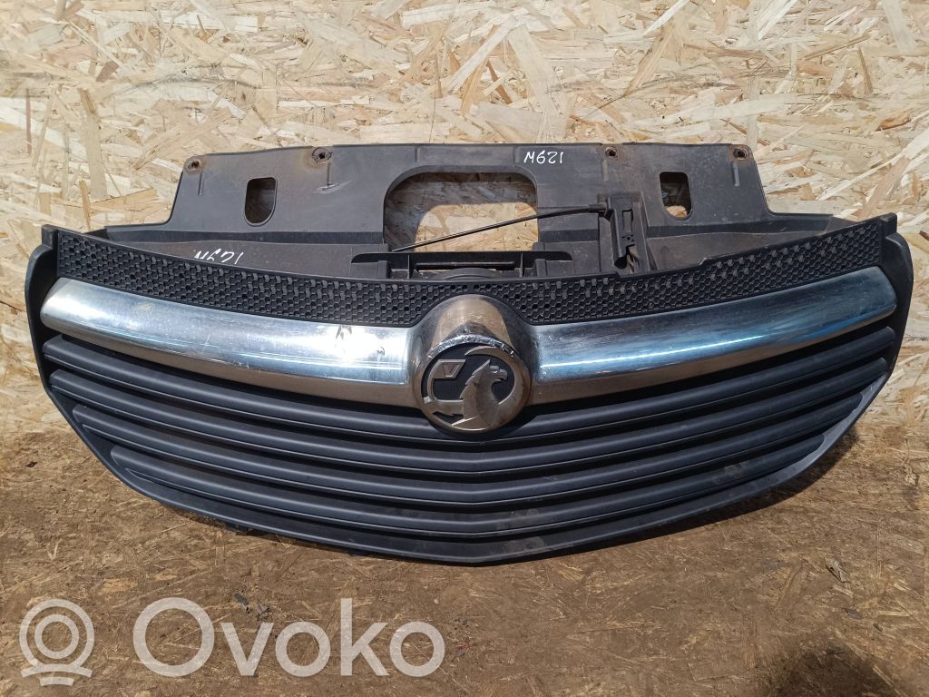 Opel Vivaro Etusäleikkö 