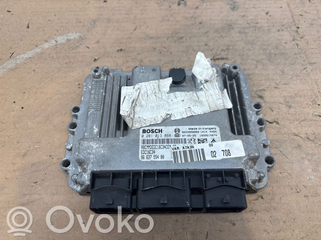 Peugeot 308 Variklio valdymo blokas 
