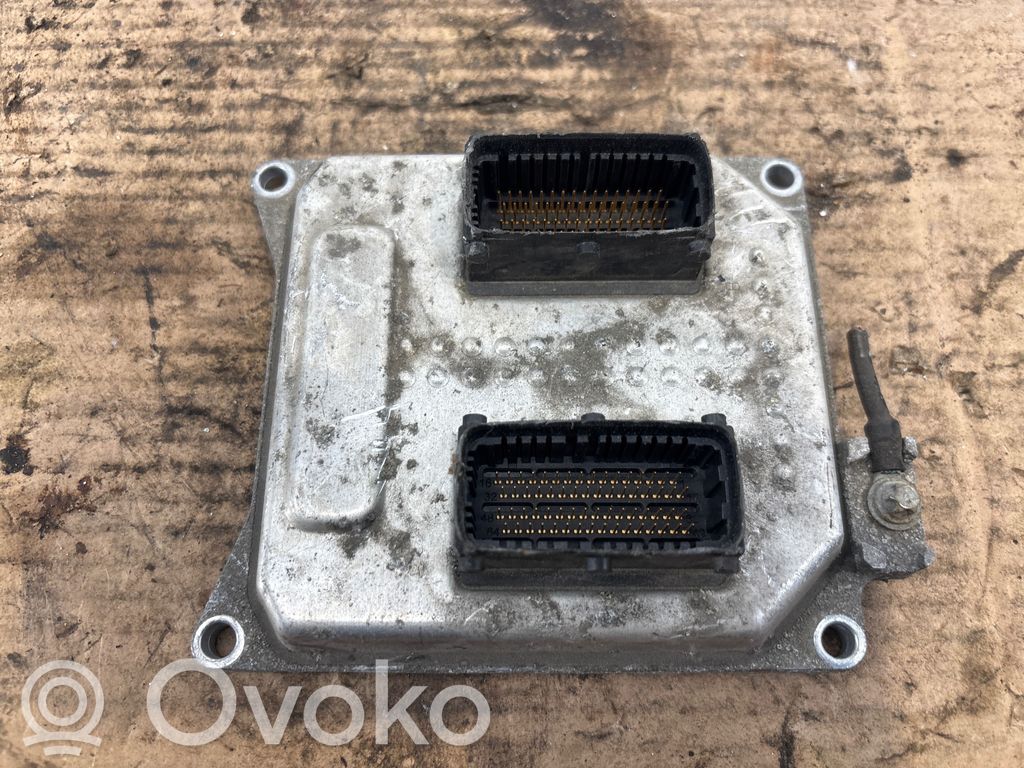 Opel Astra J Unitate/modul de control motor 