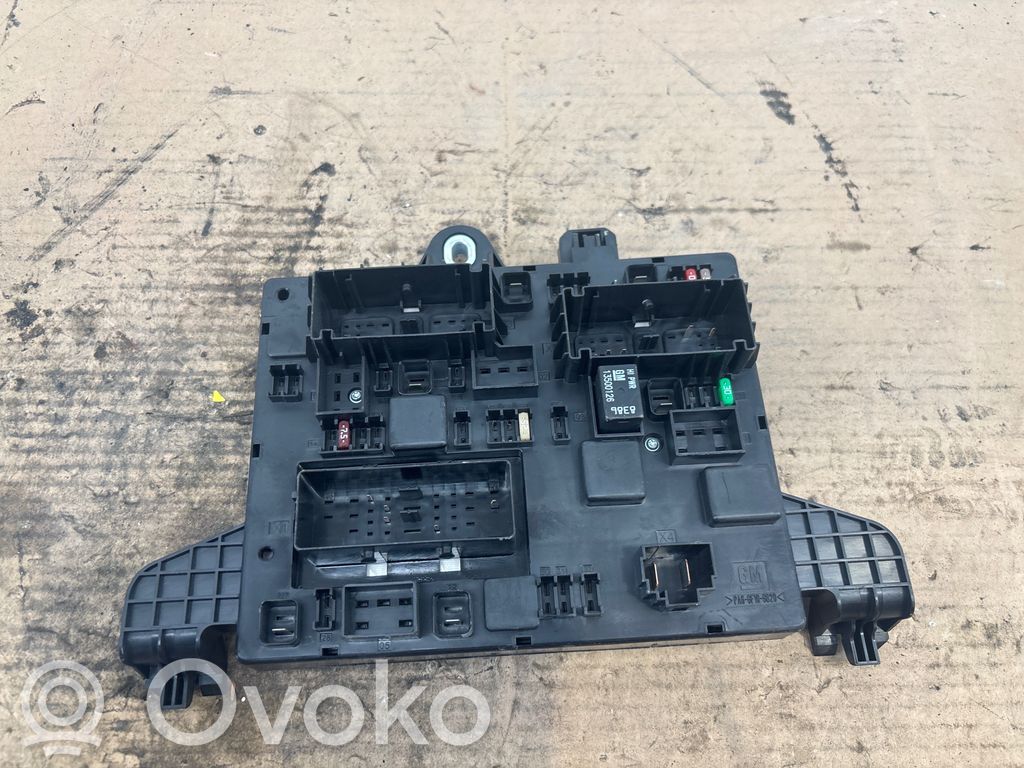 Opel Zafira C Sulakemoduuli 