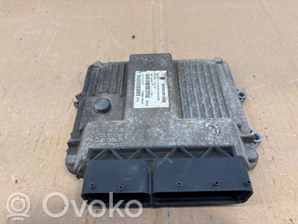 Opel Combo C Unidad de control/módulo del motor 