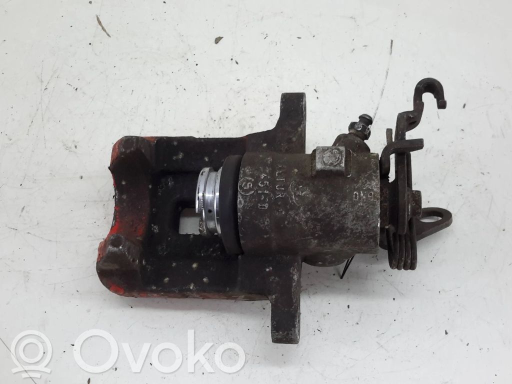 Volkswagen Golf V Aizmugurējais suports 