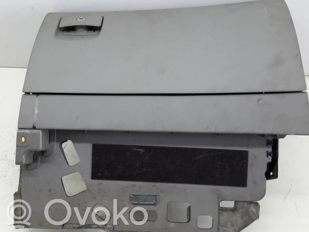 Audi A8 S8 D3 4E Glove box set 
