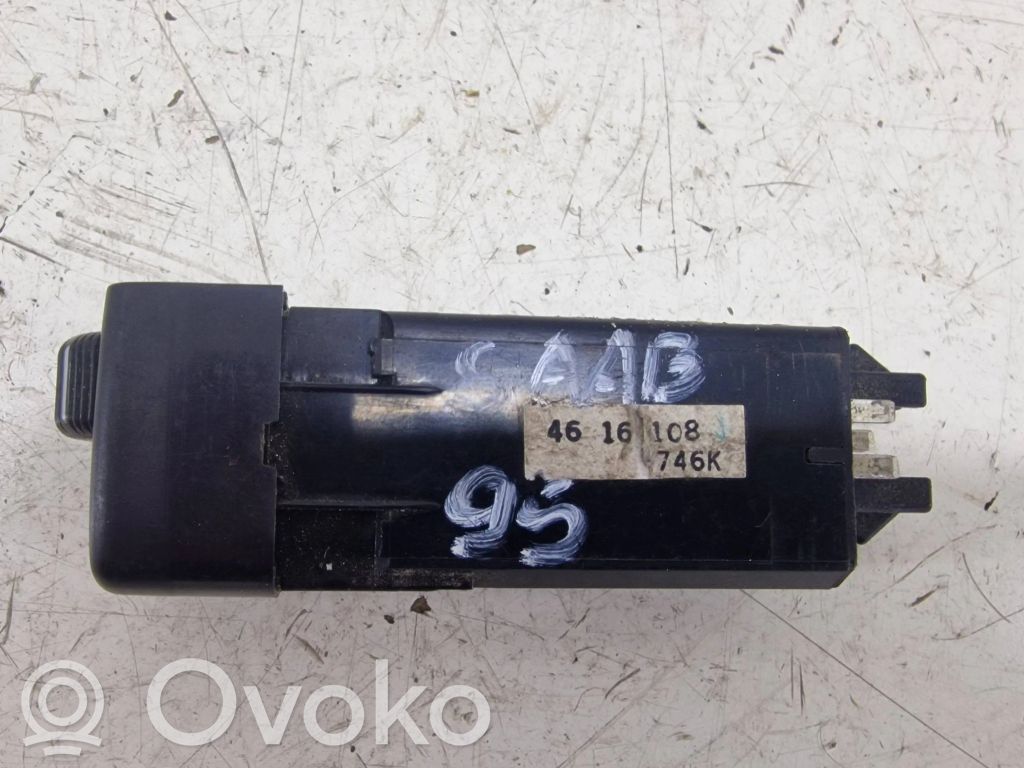 Seat heating switch   4616108