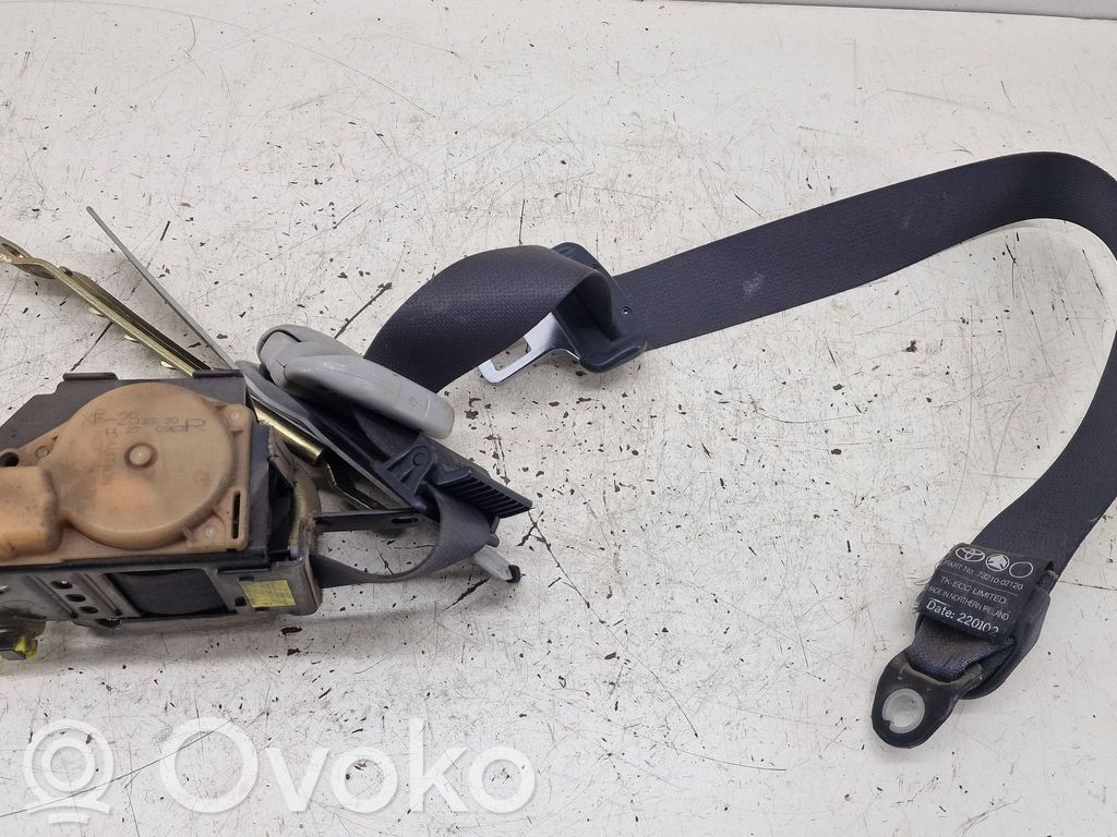 Toyota Corolla E120 E130 Cinturón delantero 