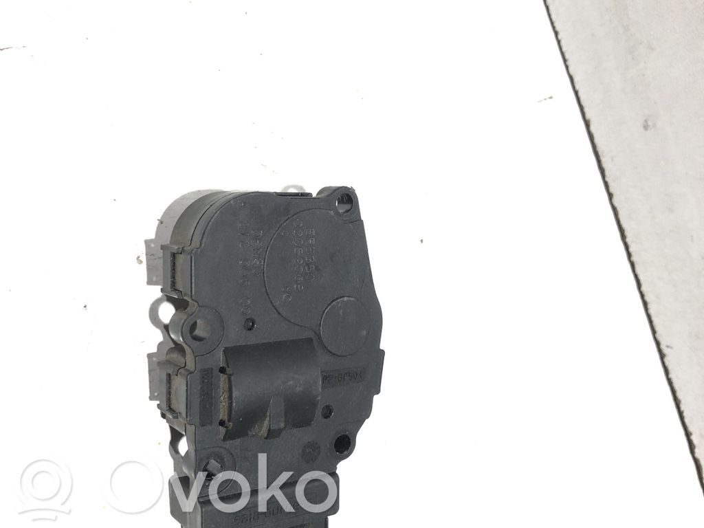 Citroen C4 I Picasso Air flap motor/actuator 