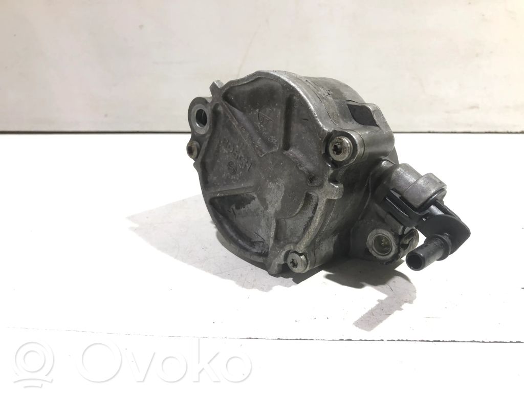 Peugeot 307 Vacuum pump 