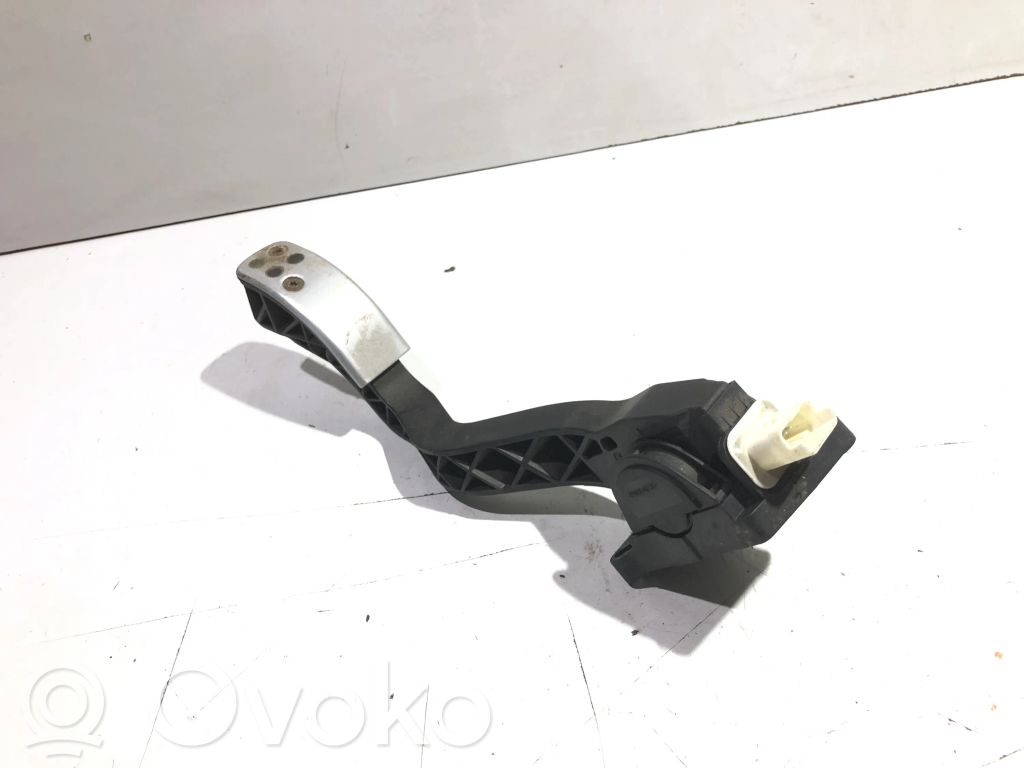 Peugeot 307 CC Accelerator throttle pedal 
