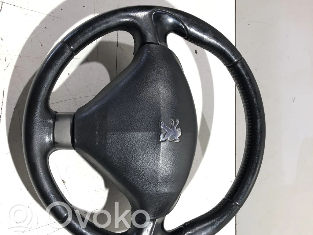 Peugeot 407 Lenkrad 