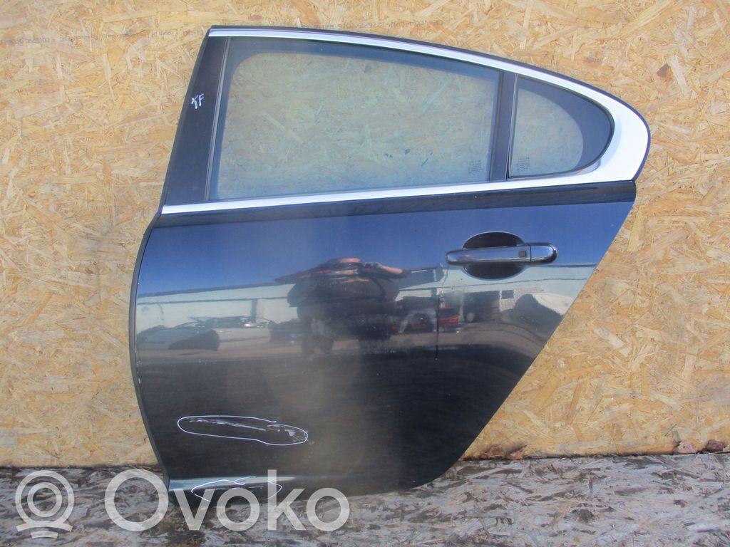 Jaguar XF X250 Galinės durys 