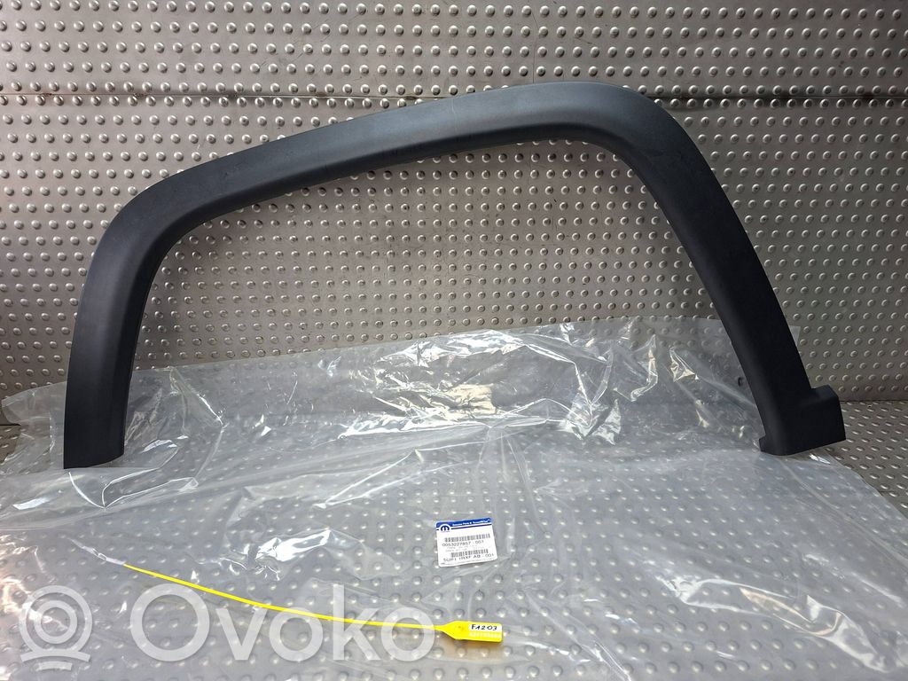 Jeep Compass Priekinės arkos apdaila 