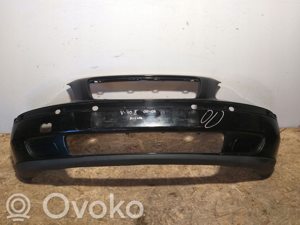 Volvo V70 Front bumper 