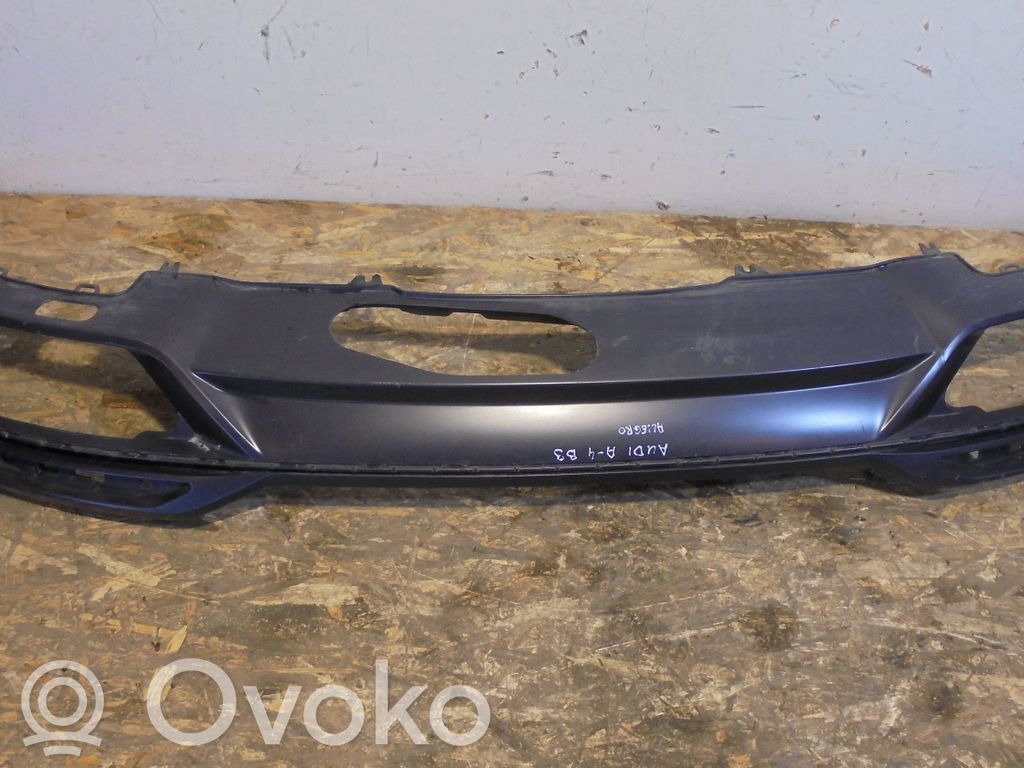 Audi A4 S4 B9 Törmäysvoiman vaimentimen pidätystanko 