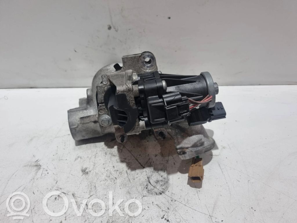 Mercedes-Benz A W176 Válvula EGR 
