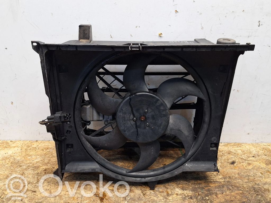 BMW 3 E46 Elektrisks radiatoru ventilators 