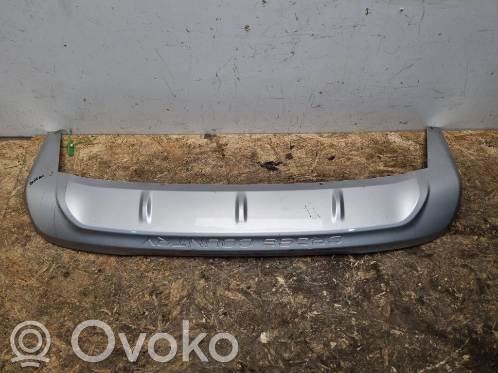 Volvo V40 Cross country Apatinė bamperio dalis 