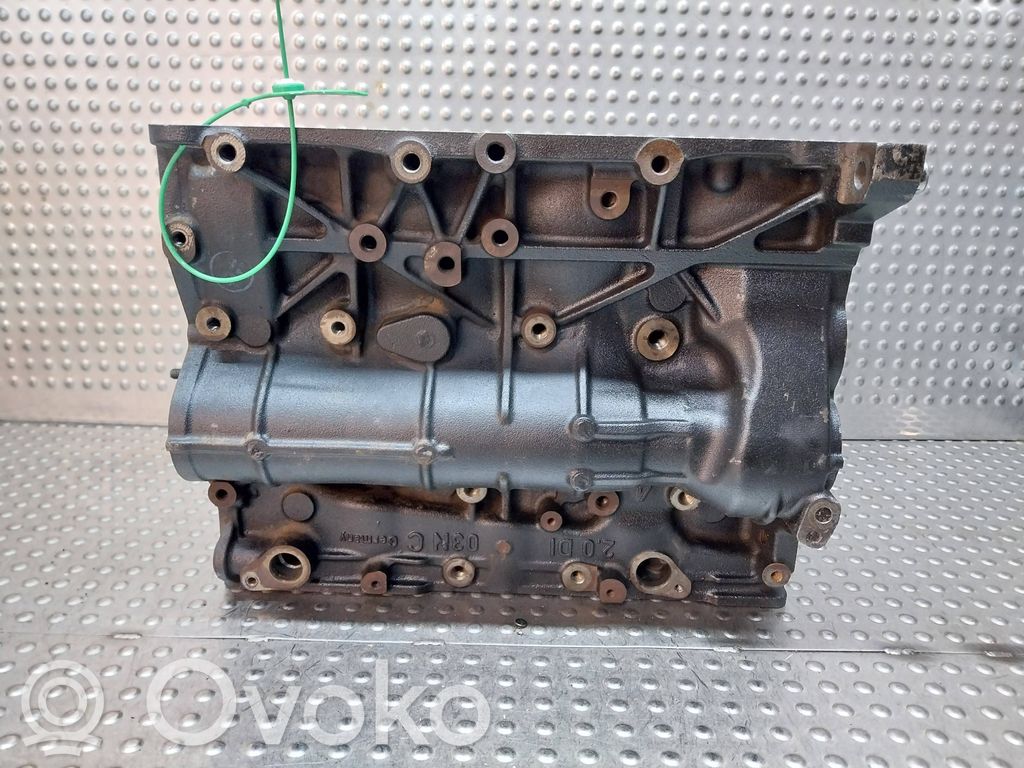 Audi A4 S4 B9 8W Engine block 