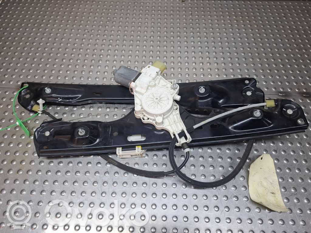 Elektryczny podnośnik szyby drzwi przednich   S26372264,2990294