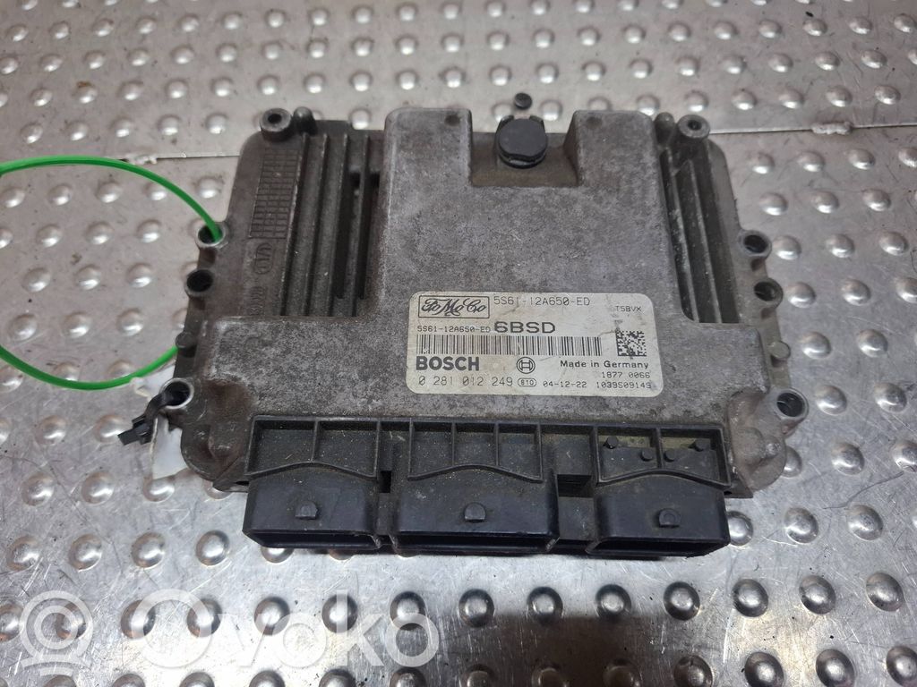 Ford Fiesta Engine control unit/module 
