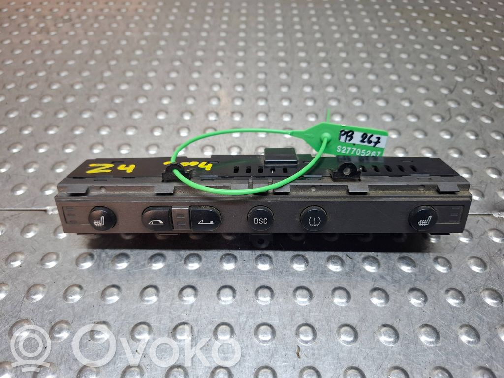 BMW Z4 E85 E86 A set of switches 