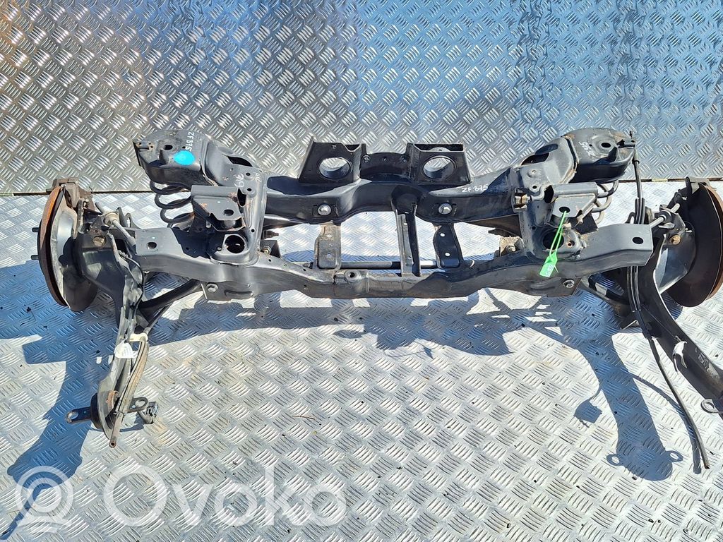 Volvo V40 Grinda punții spate 