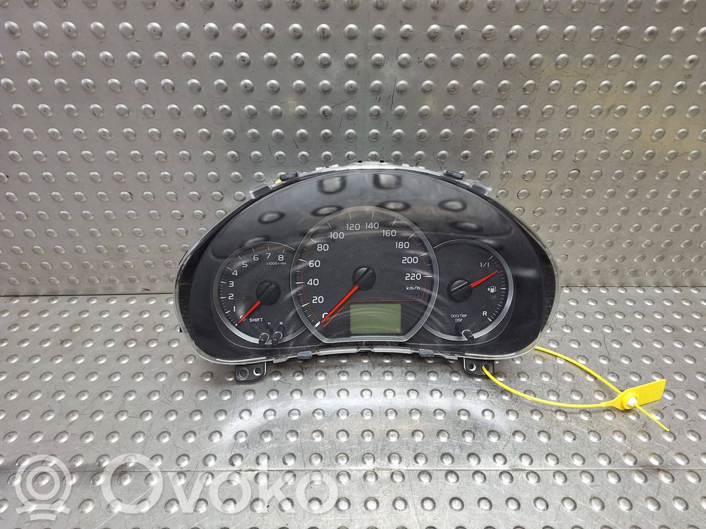 Toyota Yaris Licznik / Prędkościomierz 
