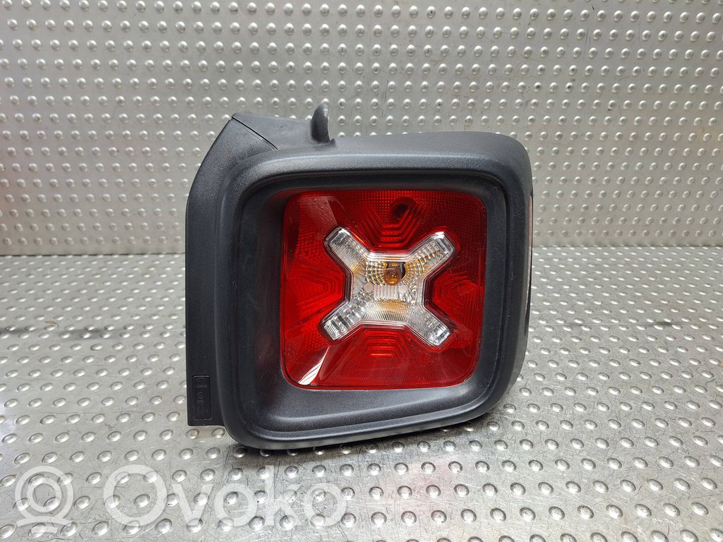 Jeep Renegade Lampa tylna 