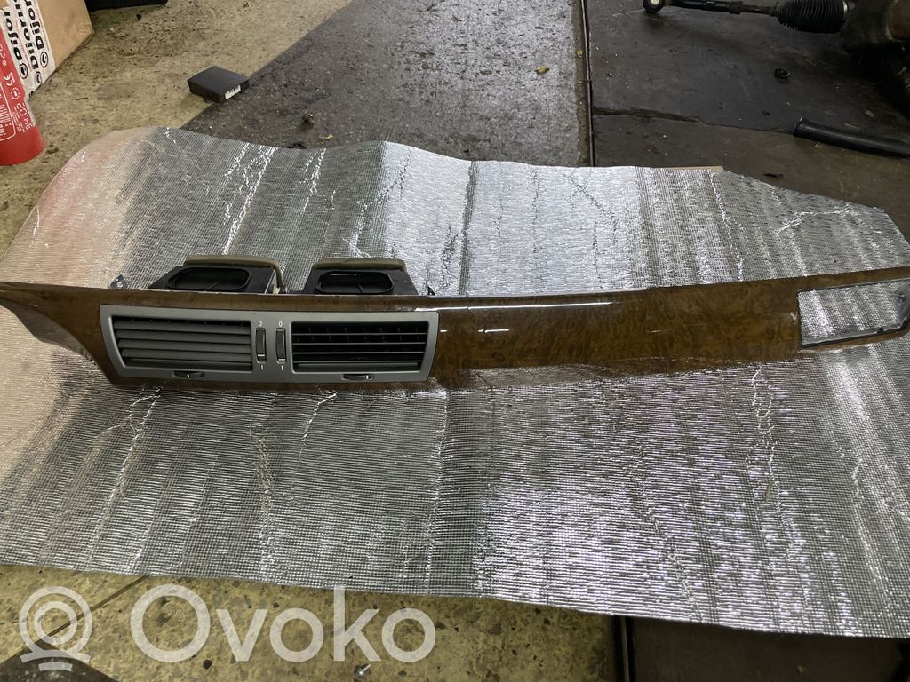 BMW 7 E65 E66 Dekoratīvās apdares lenta 