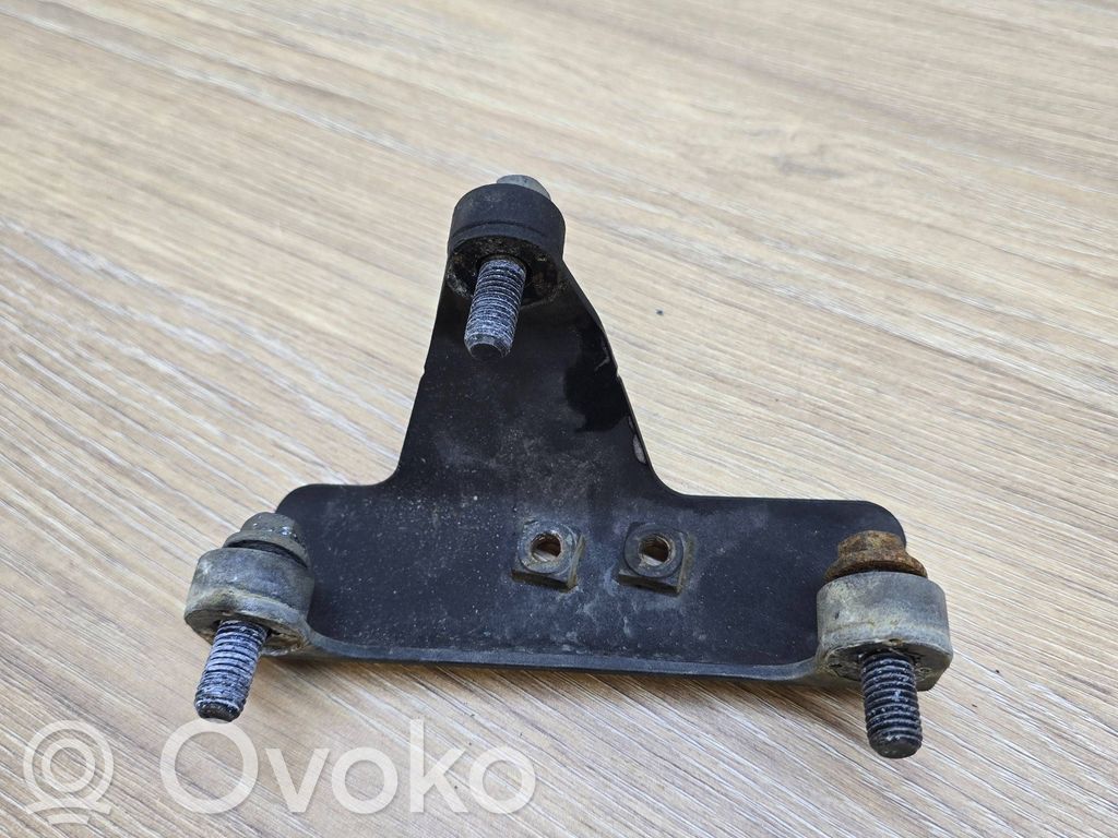 Volvo S80 Gearbox mounting bracket 