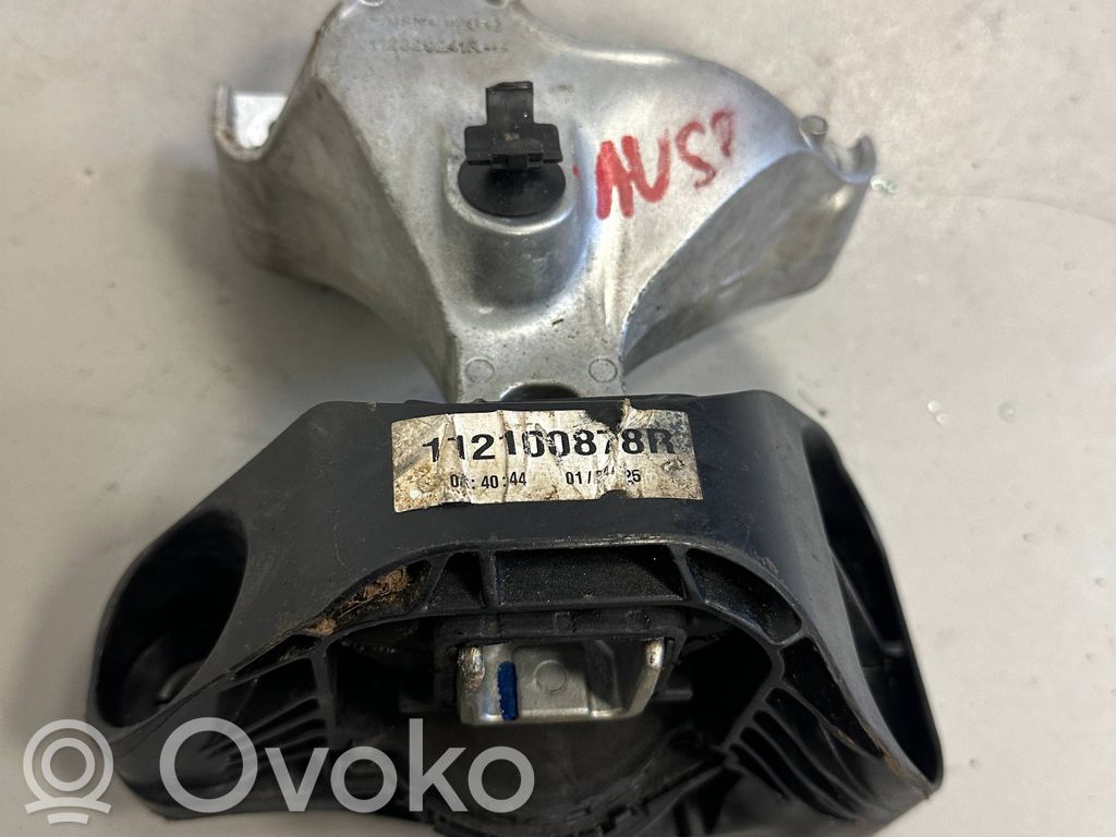 Renault Austral Engine mounting bracket 