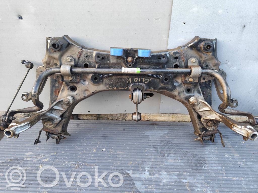 Renault Clio V Priekinis traversas 