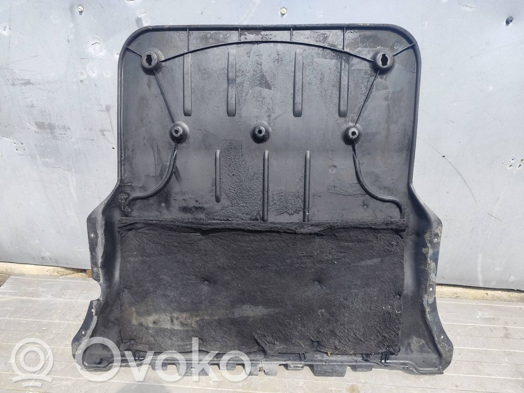 Skoda Octavia Mk4 Placa protectora/protector antisalpicaduras motor 