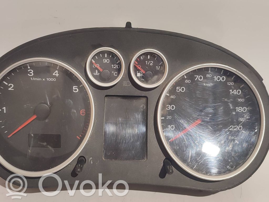 Audi A2 Tachimetro (quadro strumenti) 