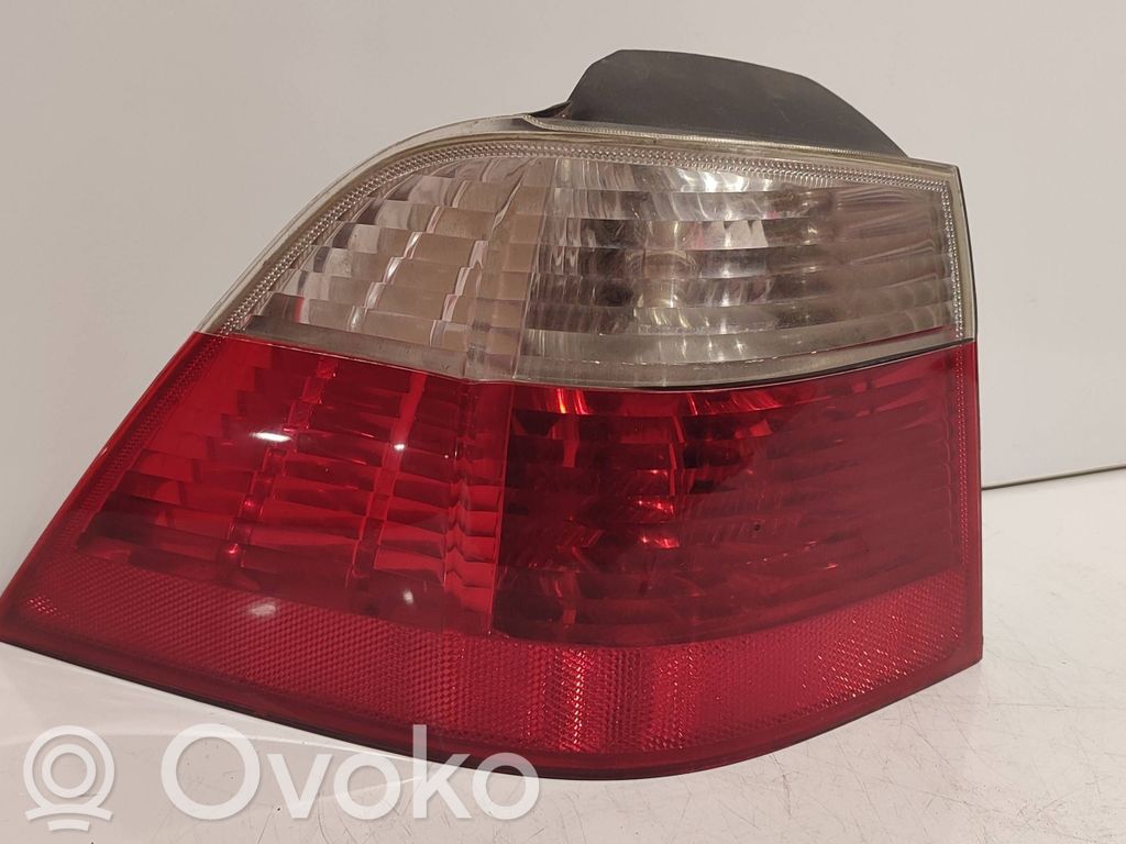 BMW 5 E60 E61 Galinis žibintas kėbule 