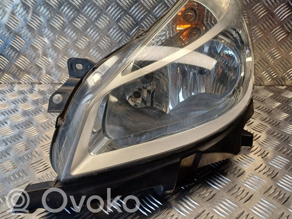 Renault Clio III Scheinwerfer 