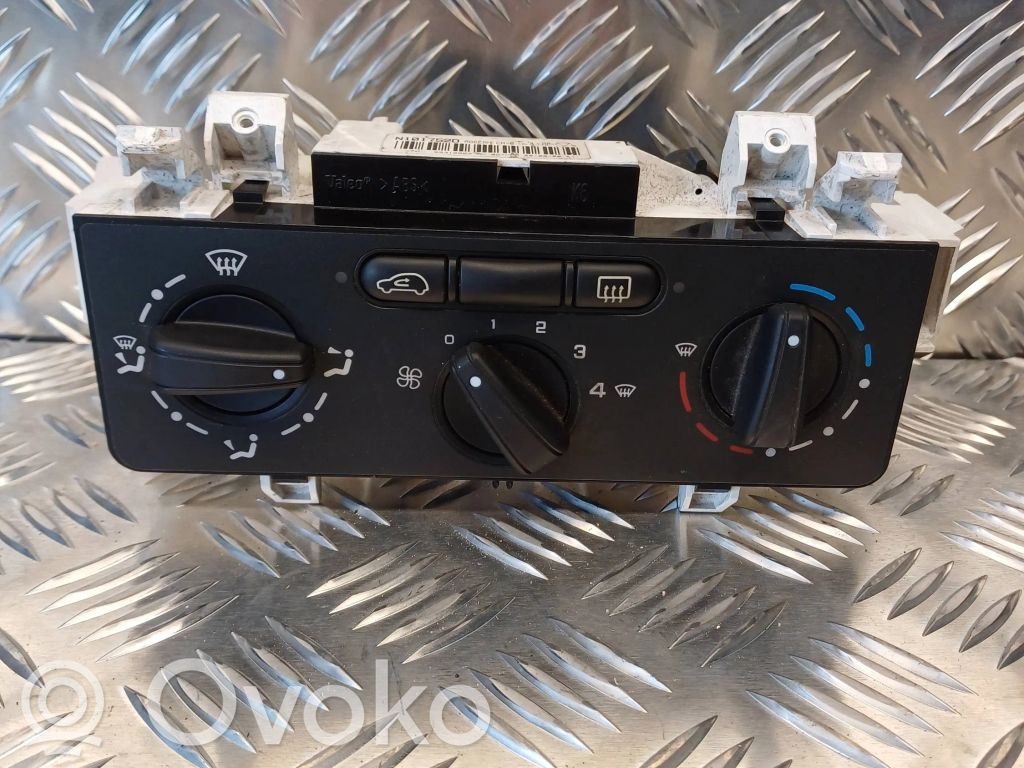 Citroen C3 Climate control unit 