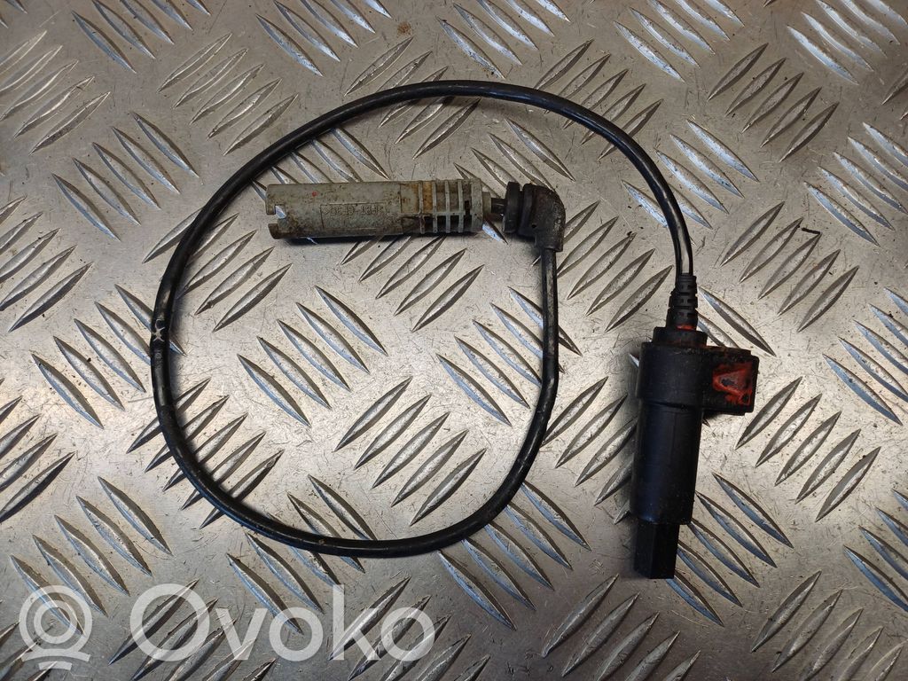BMW 3 E46 Priekinis stabdžių ABS daviklis 