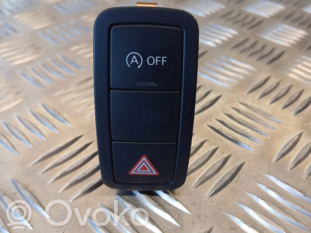 Audi A1 Botón interruptor de luz de peligro 