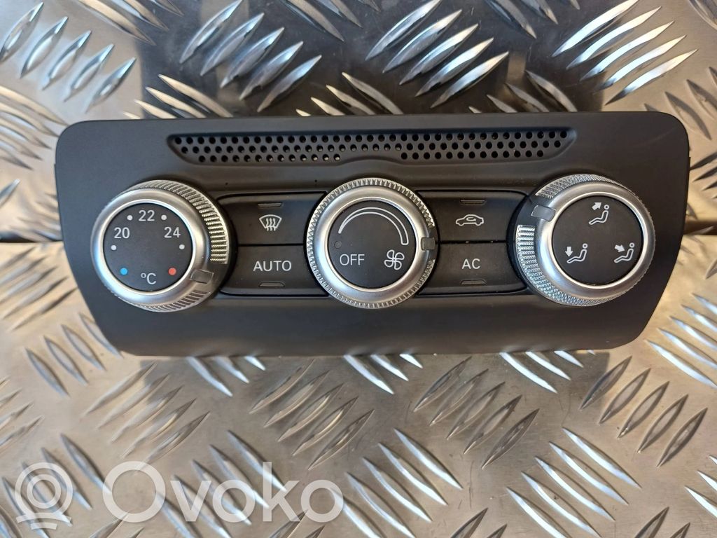 Audi A1 Panel klimatyzacji 