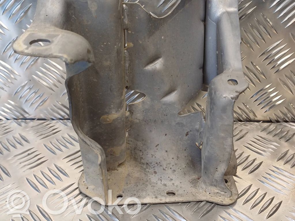 Renault Kangoo II Engine mounting bracket 