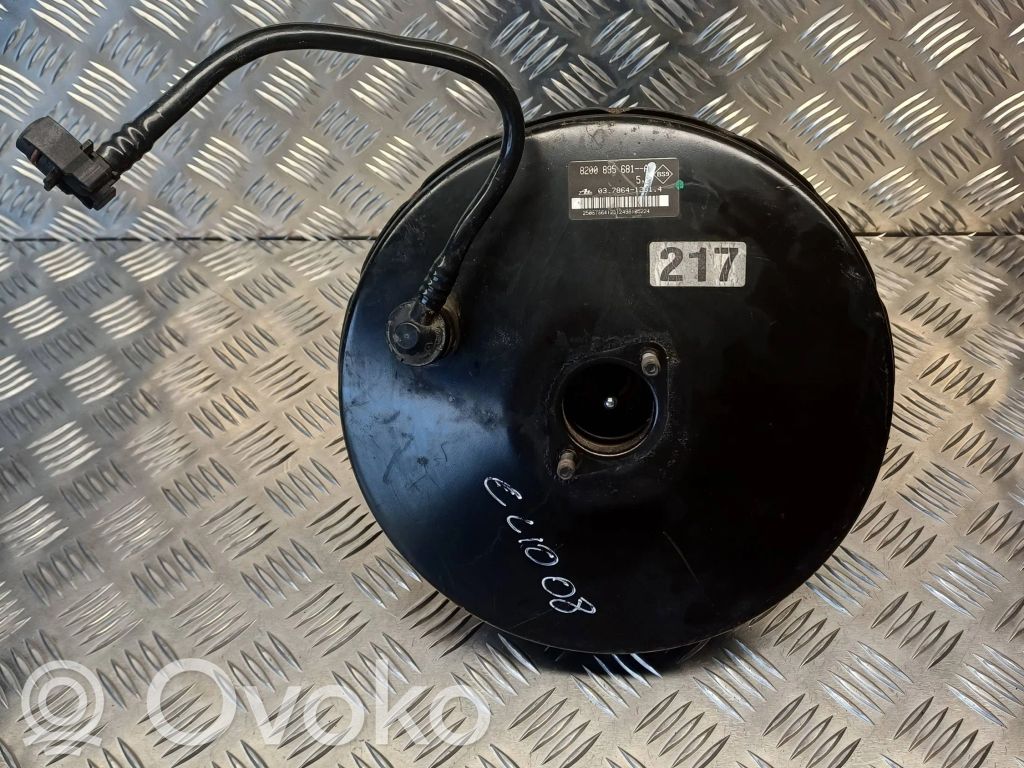 Renault Clio III Brake booster 