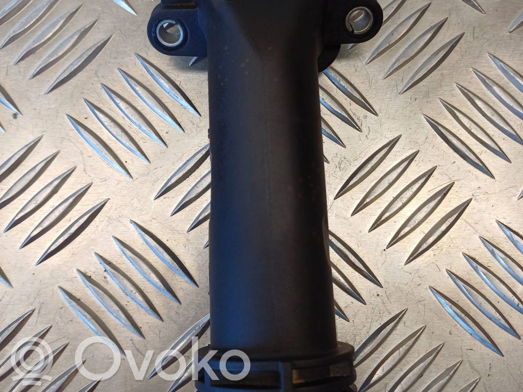 BMW 5 F10 F11 Engine coolant pipe/hose 