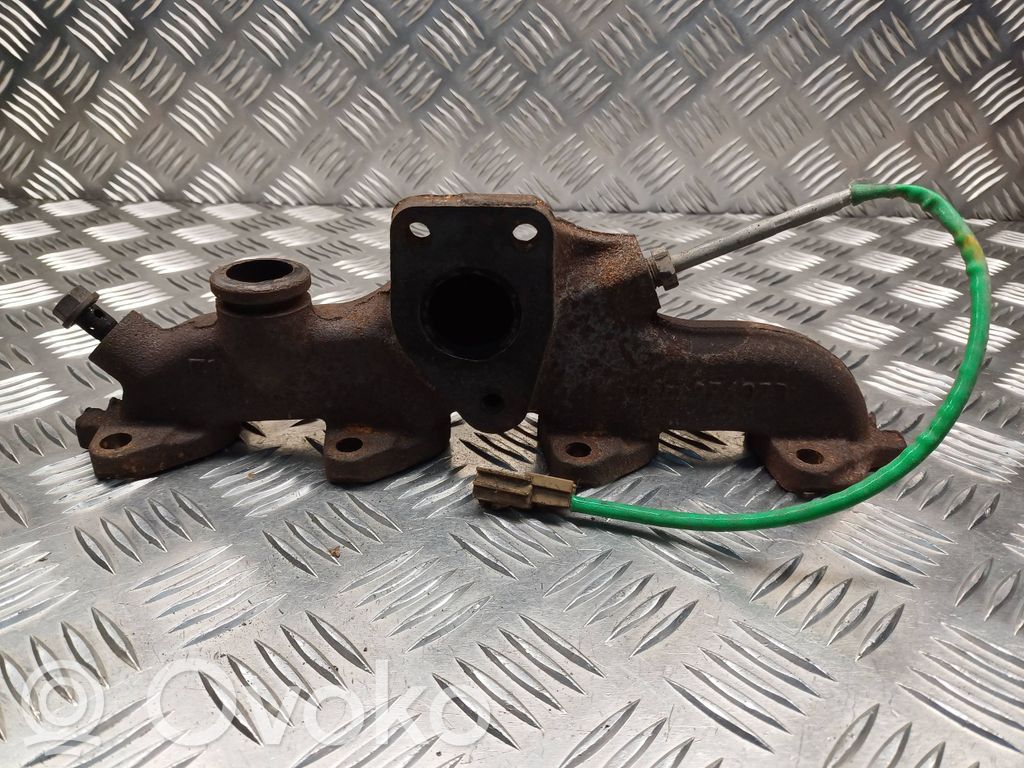 Renault Megane III Exhaust manifold 