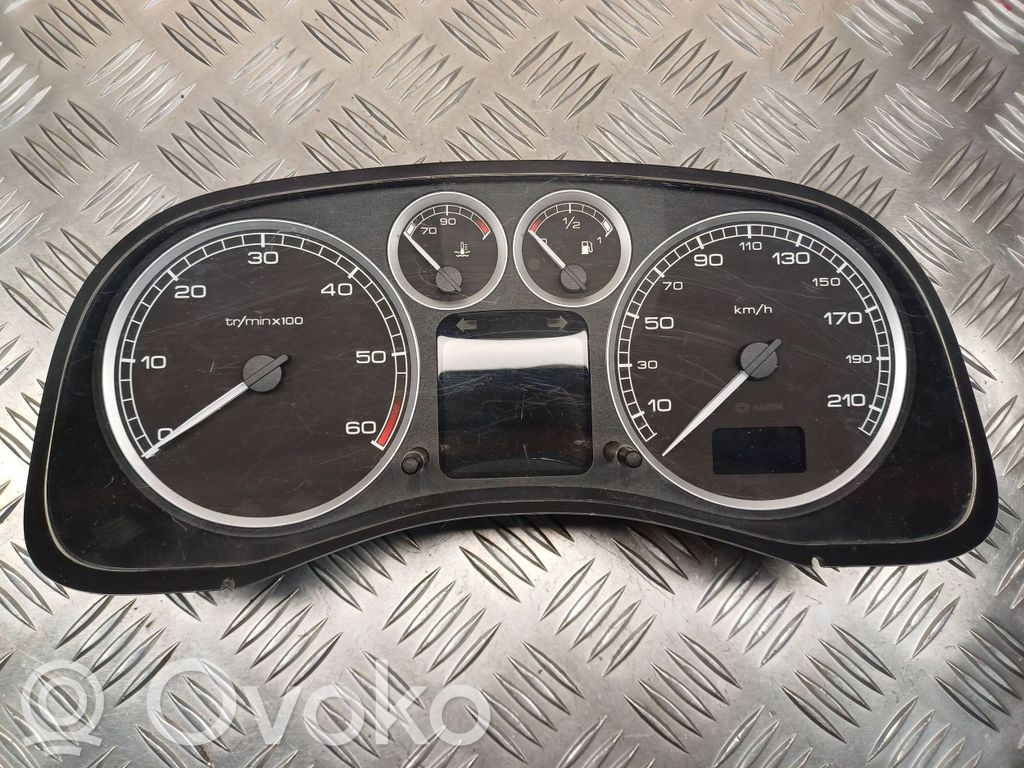 Peugeot 307 Speedometer (instrument cluster) 